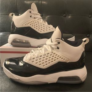 Jordan Maxin’s 👟 Jordan/air max collaboration